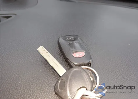 2013 Kia Optima Lx из США, поврежденный, VIN 5XXGM4A74DG211003